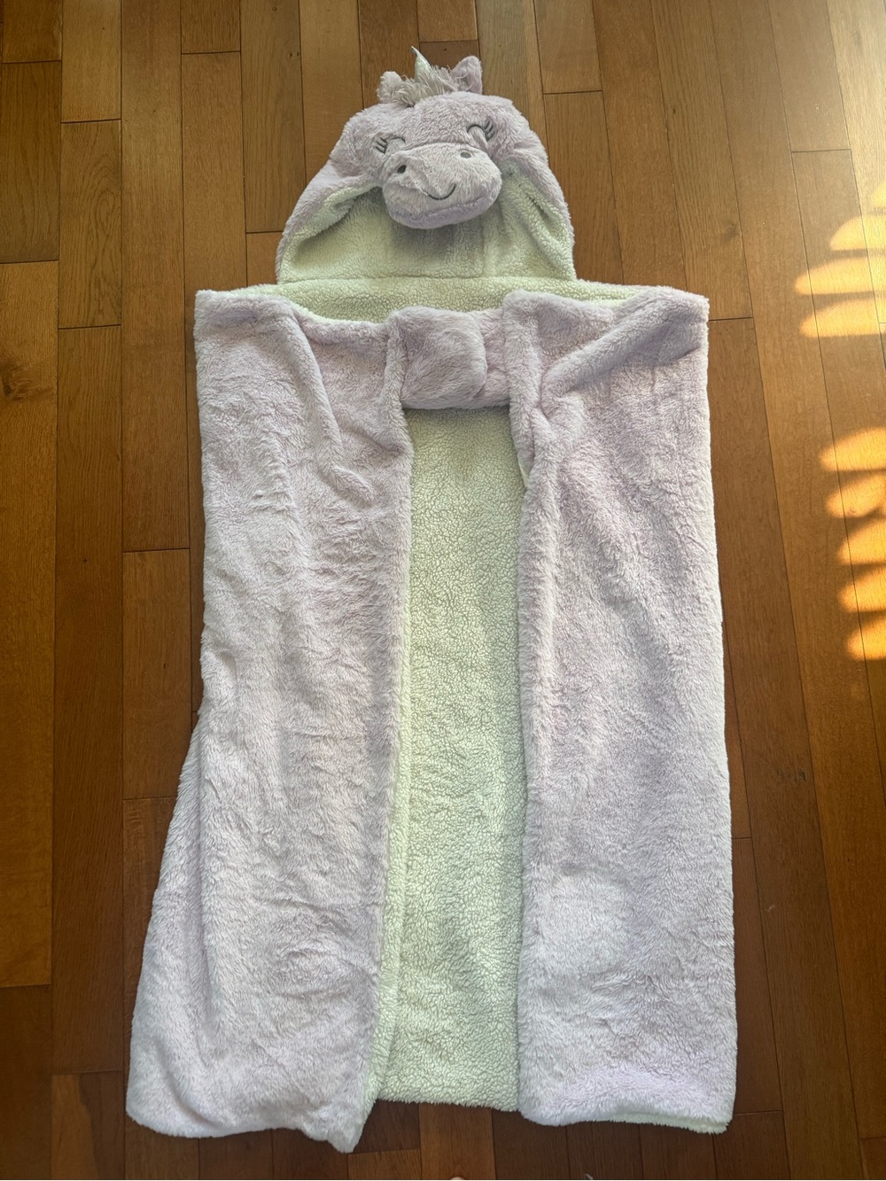 Plush Lavender Unicorn Hooded Kids Throw/Blanket